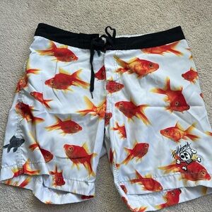 Billabong goldfish board shorts, size 34